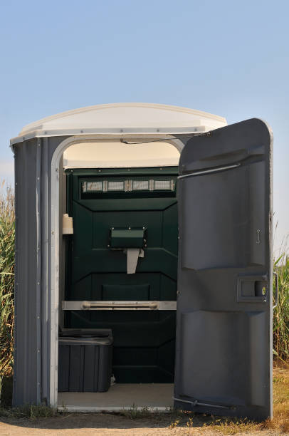 Best Porta potty delivery and setup  in Hardin, MT